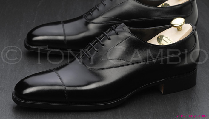 Shoe